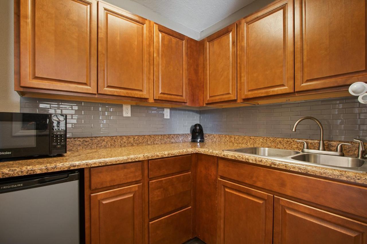 Capital O Hotel Richmond Hill/Savannah Area I-95 المظهر الخارجي الصورة