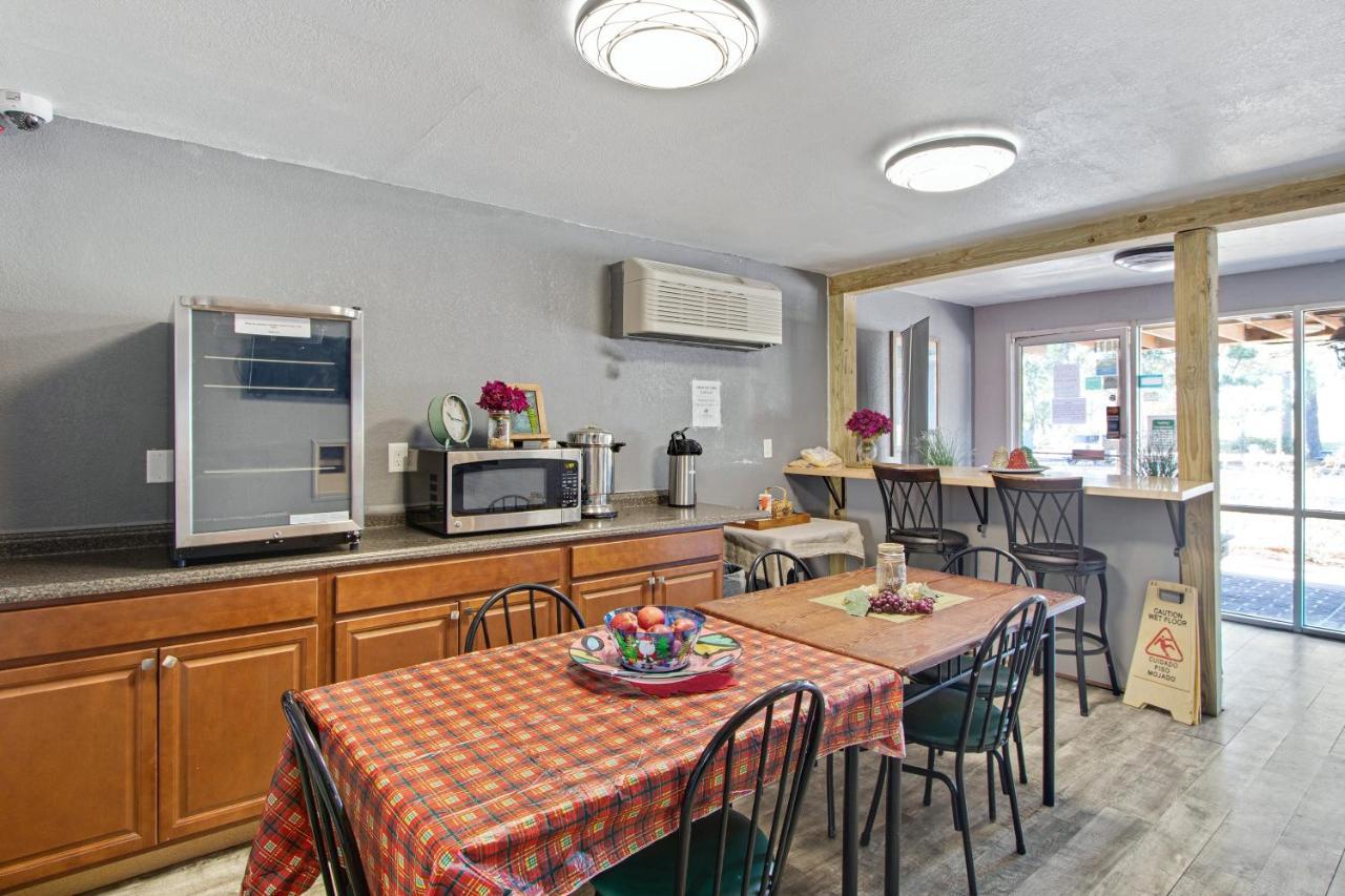 Capital O Hotel Richmond Hill/Savannah Area I-95 المظهر الخارجي الصورة