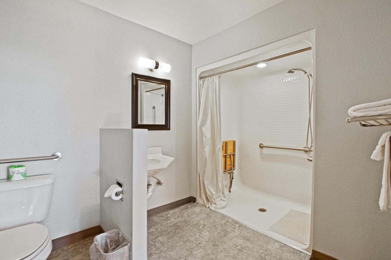 Capital O Hotel Richmond Hill/Savannah Area I-95 المظهر الخارجي الصورة