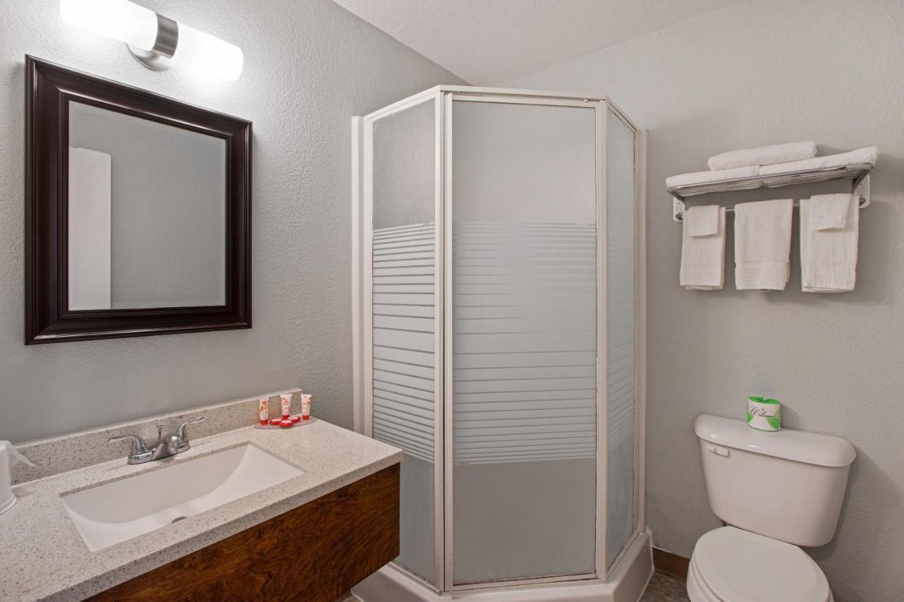 Capital O Hotel Richmond Hill/Savannah Area I-95 المظهر الخارجي الصورة